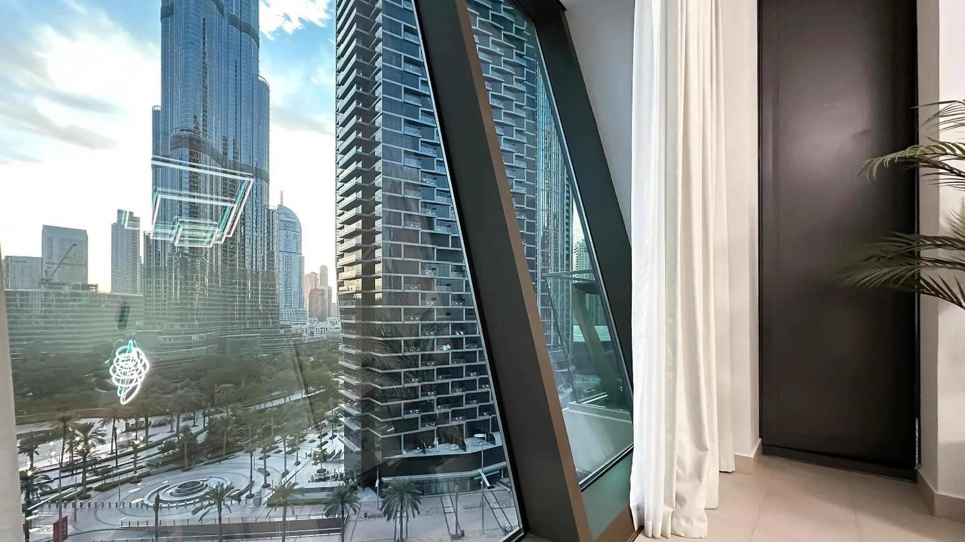 Urban Luxury 2Br With Spectacular Burj Khalifa View Apartment Dubai