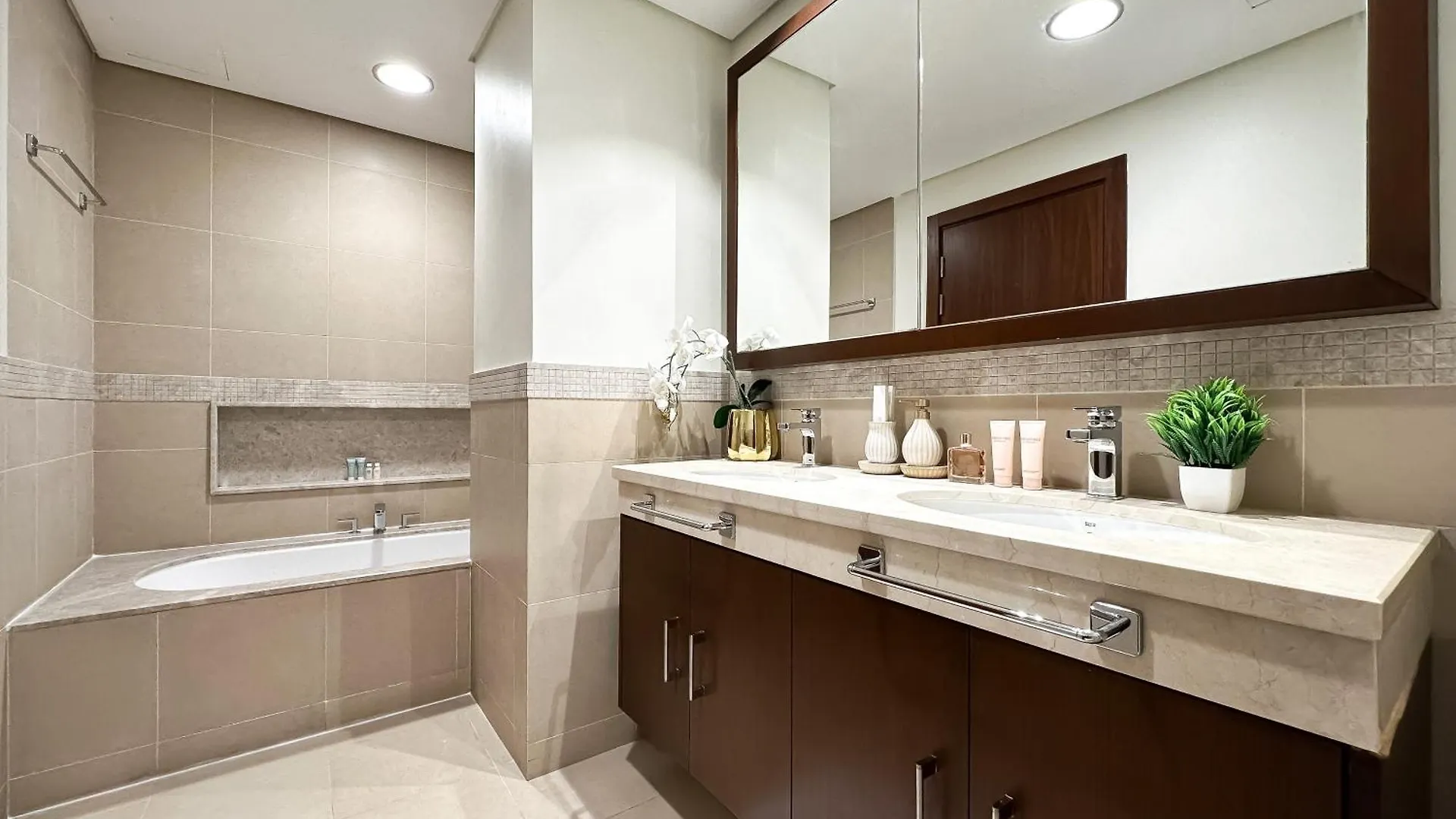 Urban Luxury 2Br With Spectacular Burj Khalifa View Apartment Dubai 0*,